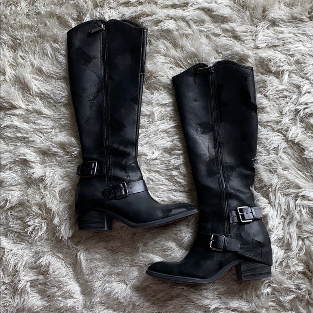 Donald J Pliner boots